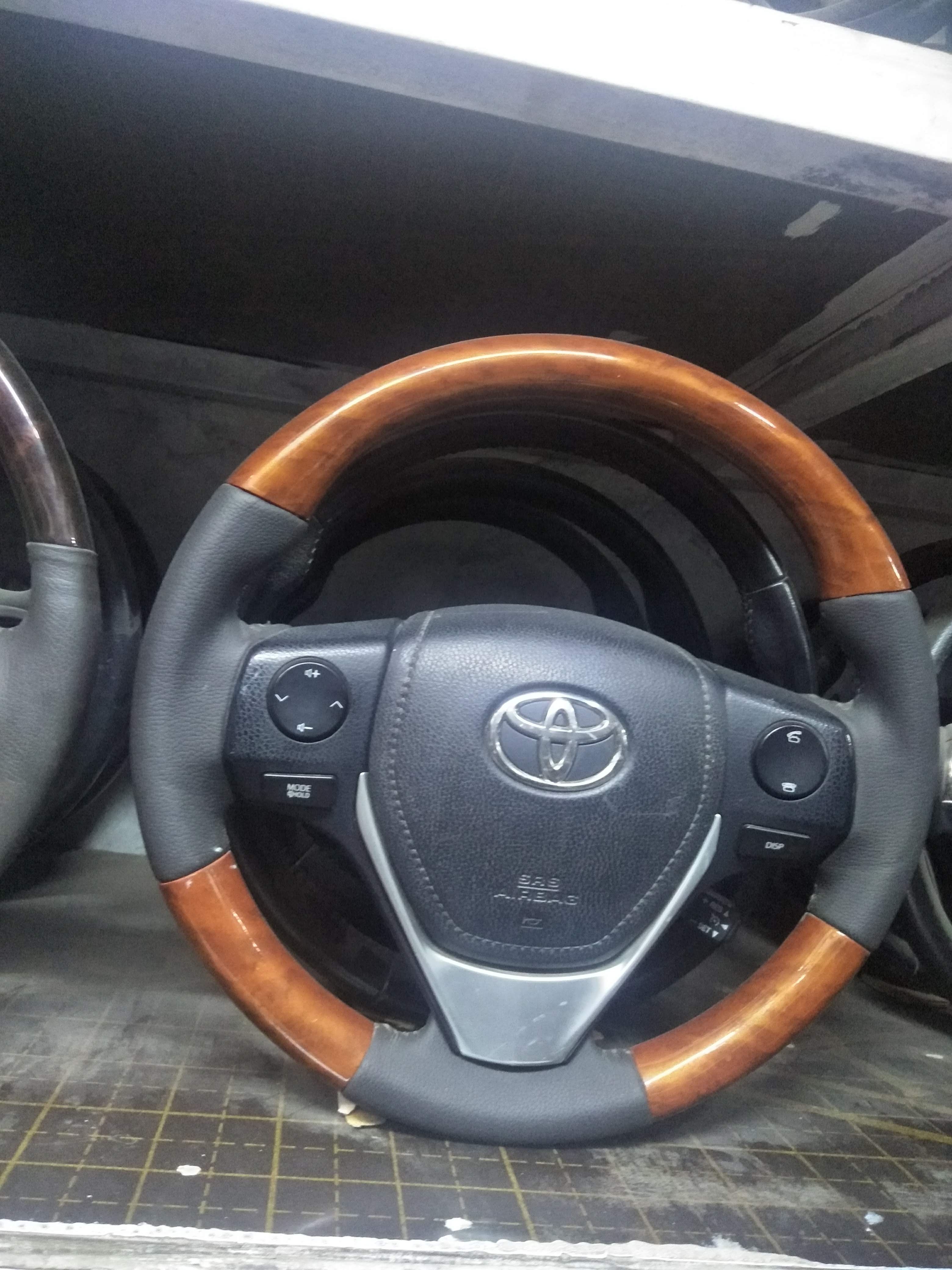 Toyota Wish Steering
