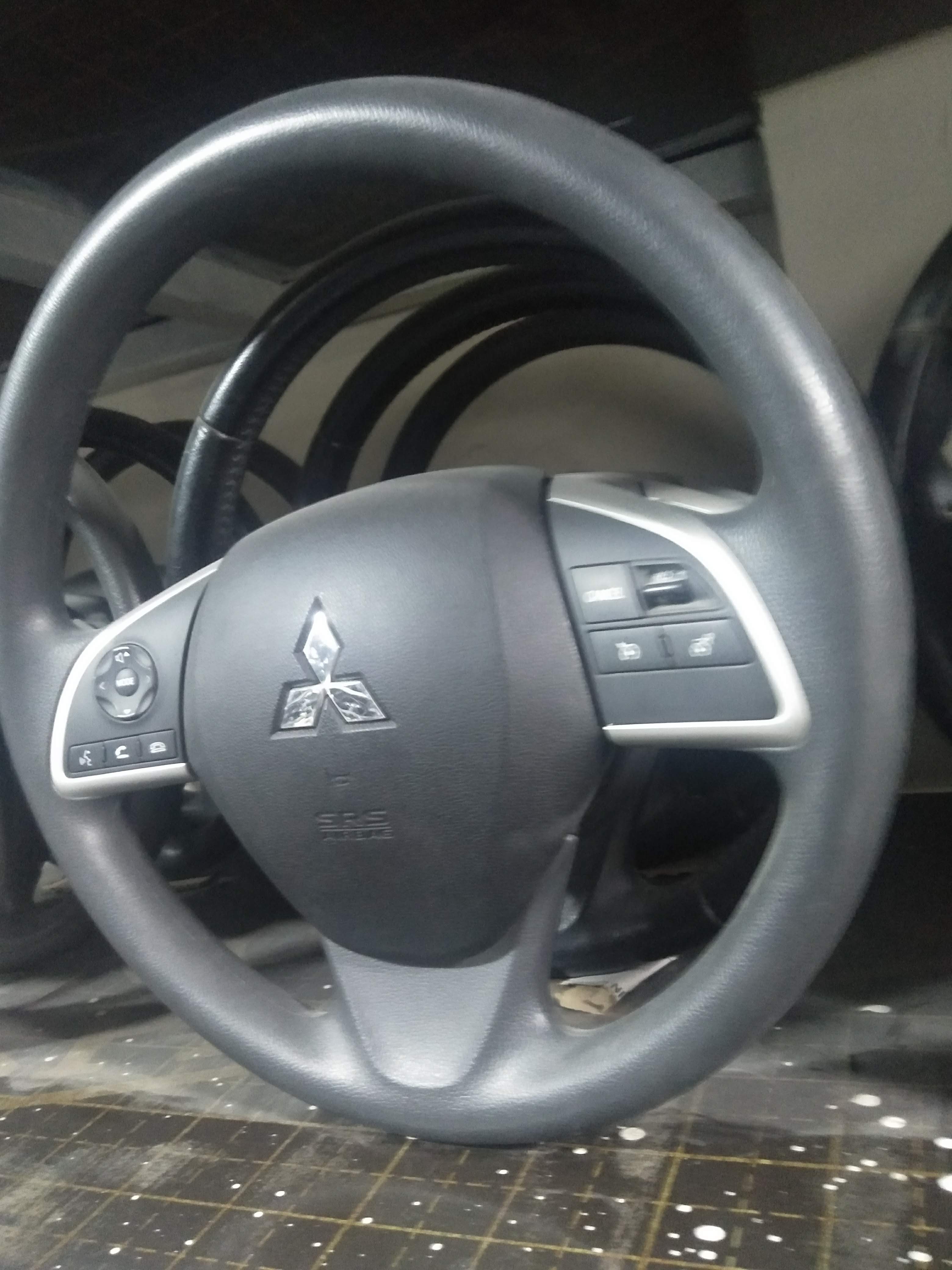 Mitsubishi steering